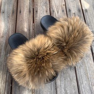Raccoon Fur Slipper